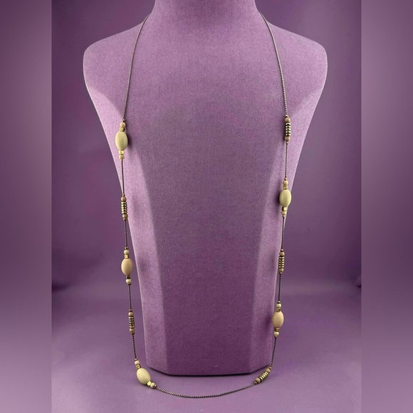 Long Gold Tone Sweater Necklace - Picture 1 of 1